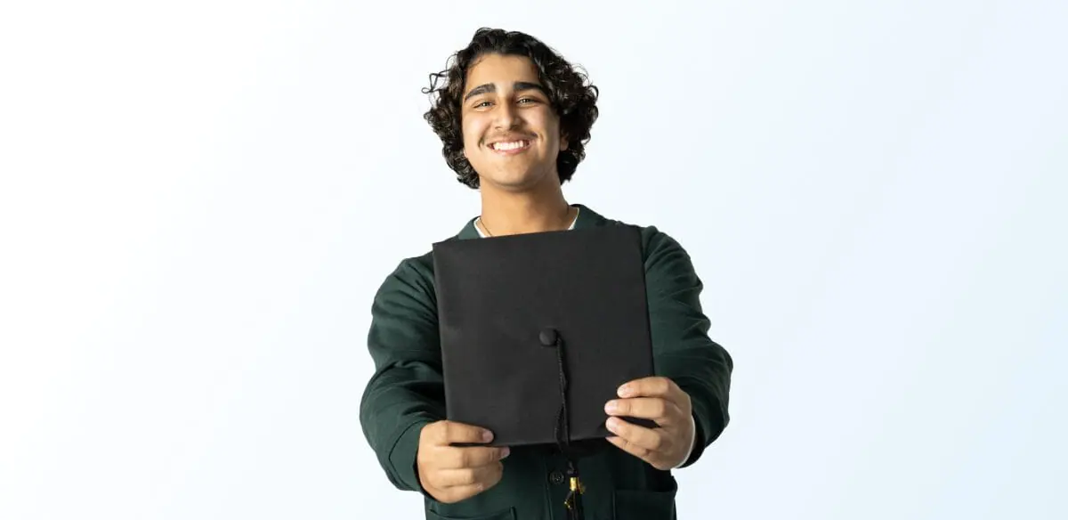 Student with graduation hat